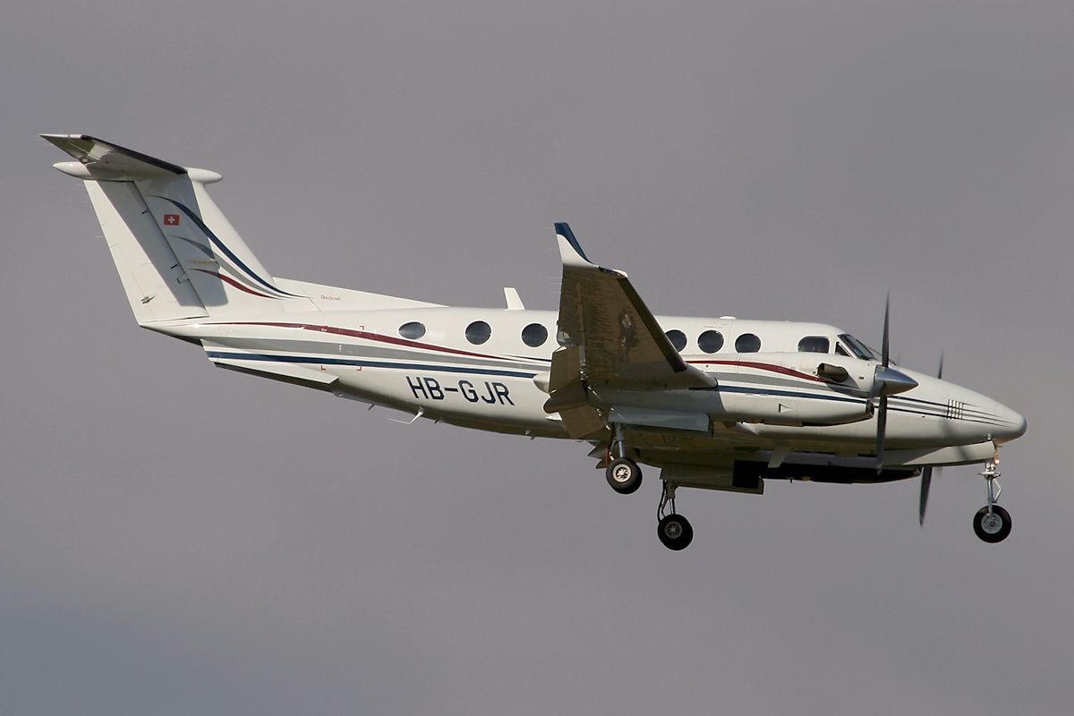 Unknown Raytheon 350 King Air (B300)