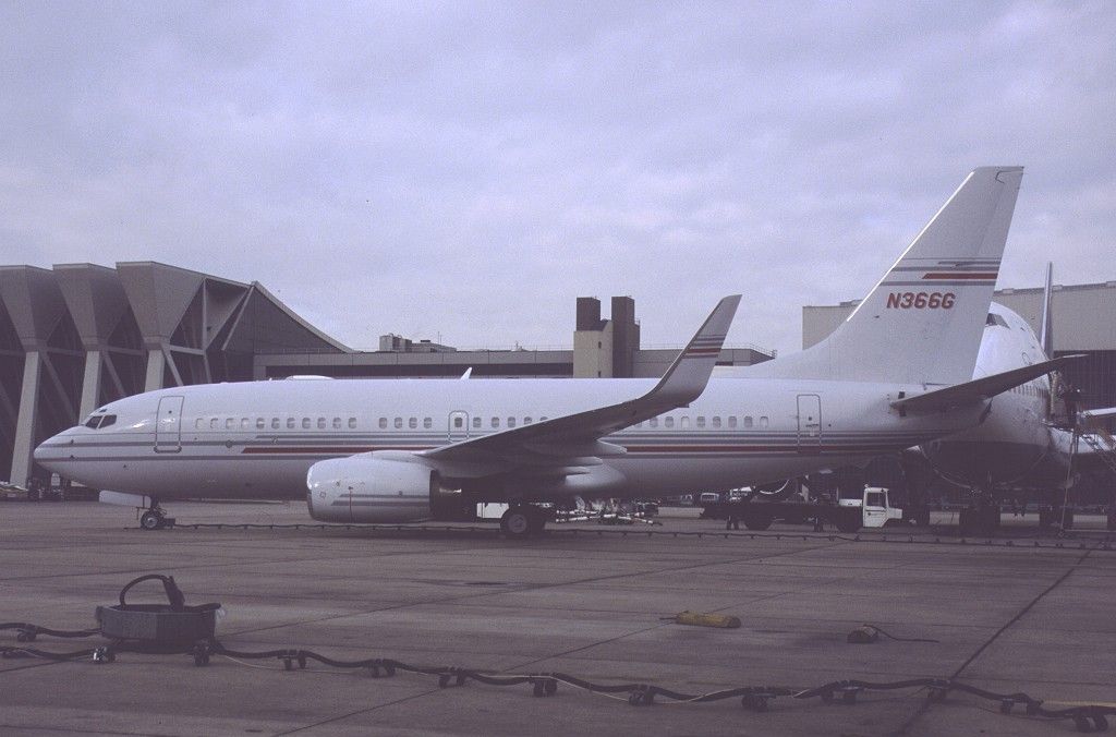 Unknown Boeing 737-75V BBJ