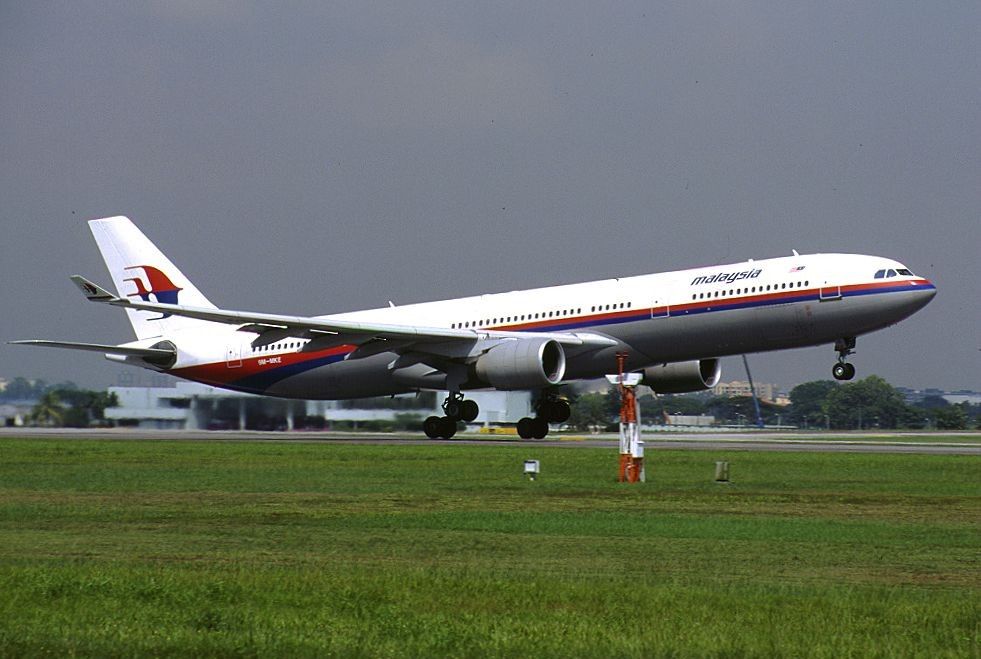 Malaysia Airlines Airbus A330-322