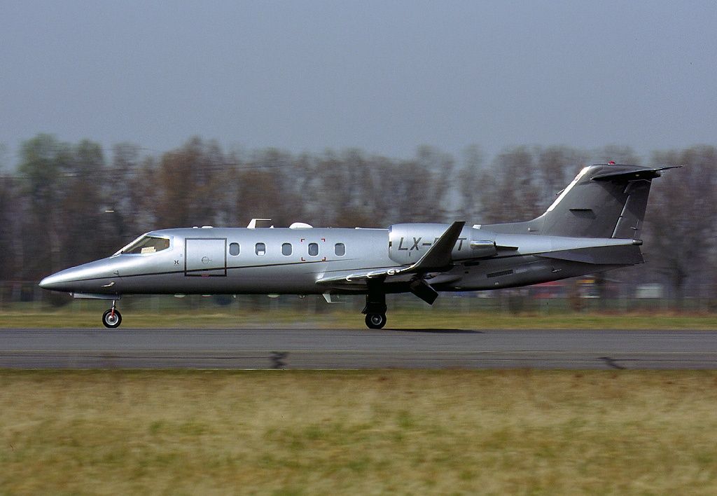 Unknown Gates Learjet 31A