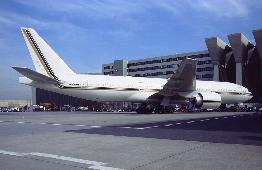 Private - Boeing 777-2AN/ER - VP-BRH